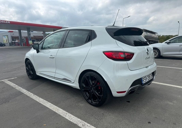 Renault Clio cena 52000 przebieg: 136000, rok produkcji 2016 z Rzeszów małe 106